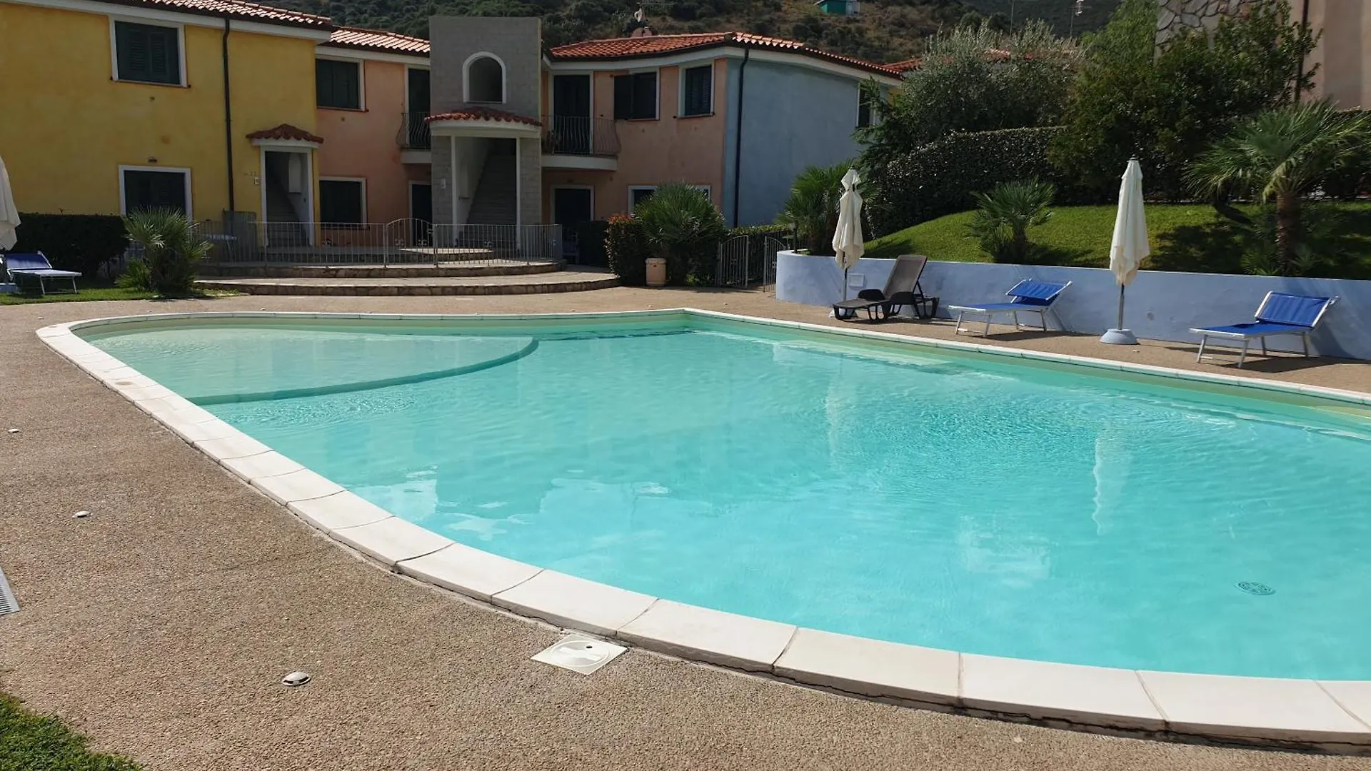 Casa In Residence Con Piscina A 10 Minuti Dal Mare kontakter